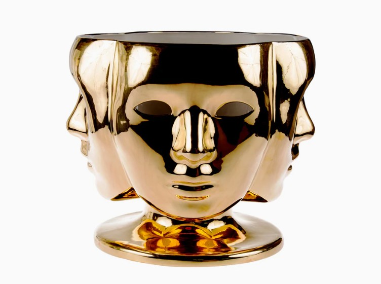 Nobody by Fabio Novembre - obrazek 2